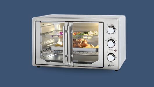 Forno air fryer Oster: modelo 2 em 1 para otimizar seu tempo na cozinha