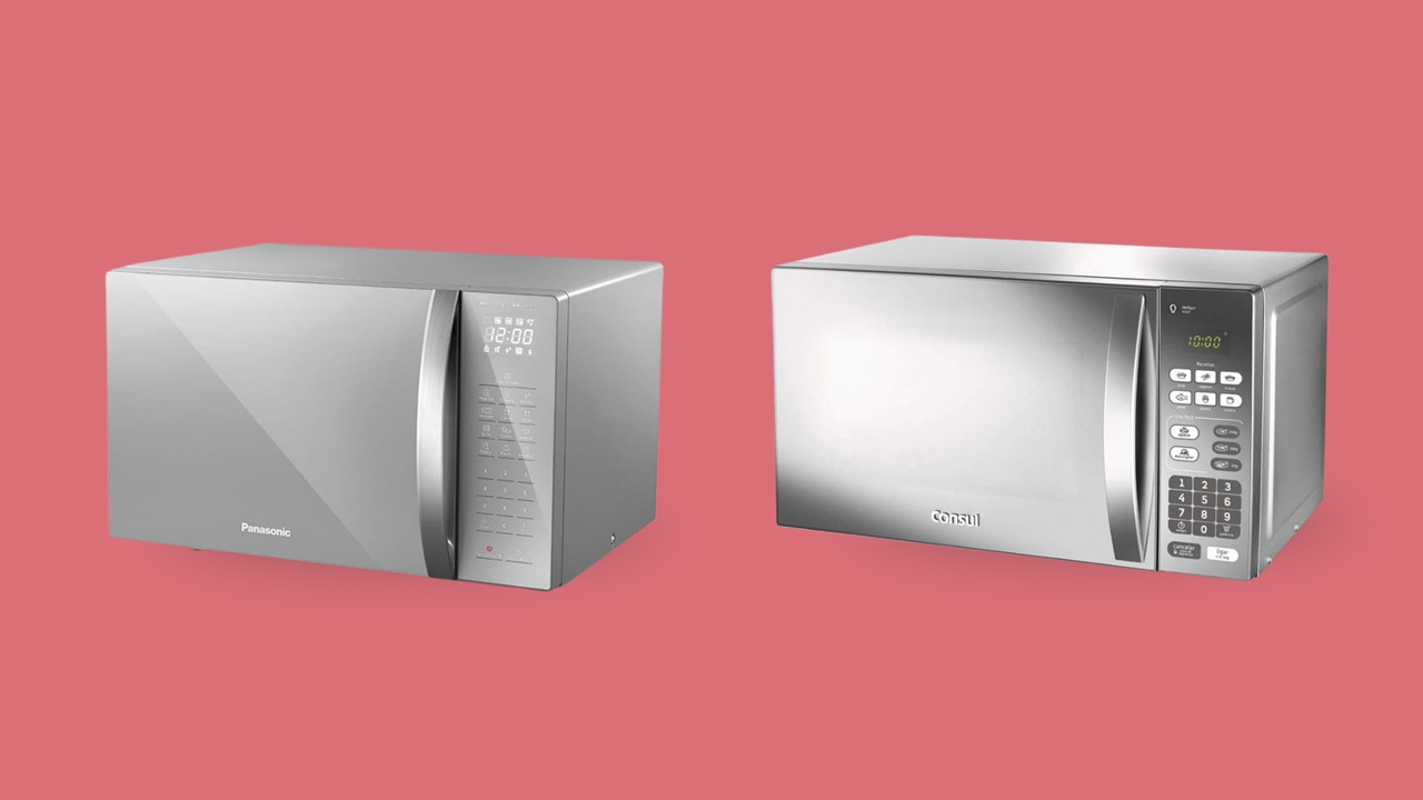 Microondas inox oferece acabamento elegante e limpeza fácil para a sua cozinha