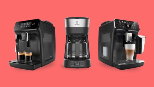 Tenha bebidas padronizadas ou na hora desejada com a melhor cafeteira programável