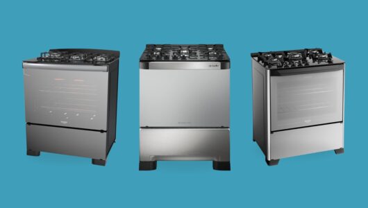 Fogão espelhado oferece design sofisticado à cozinha